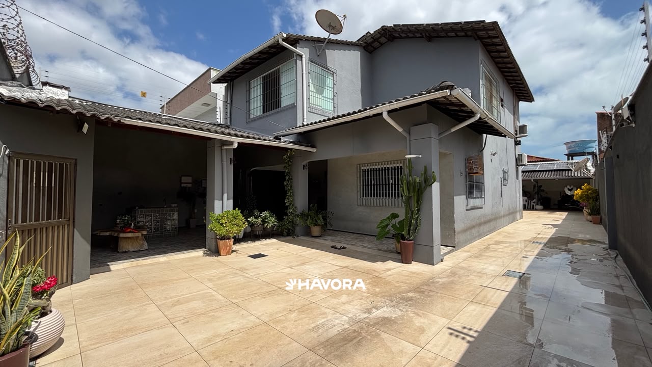 CASA DUPLEX À VENDA | PORTEIRA FECHADA