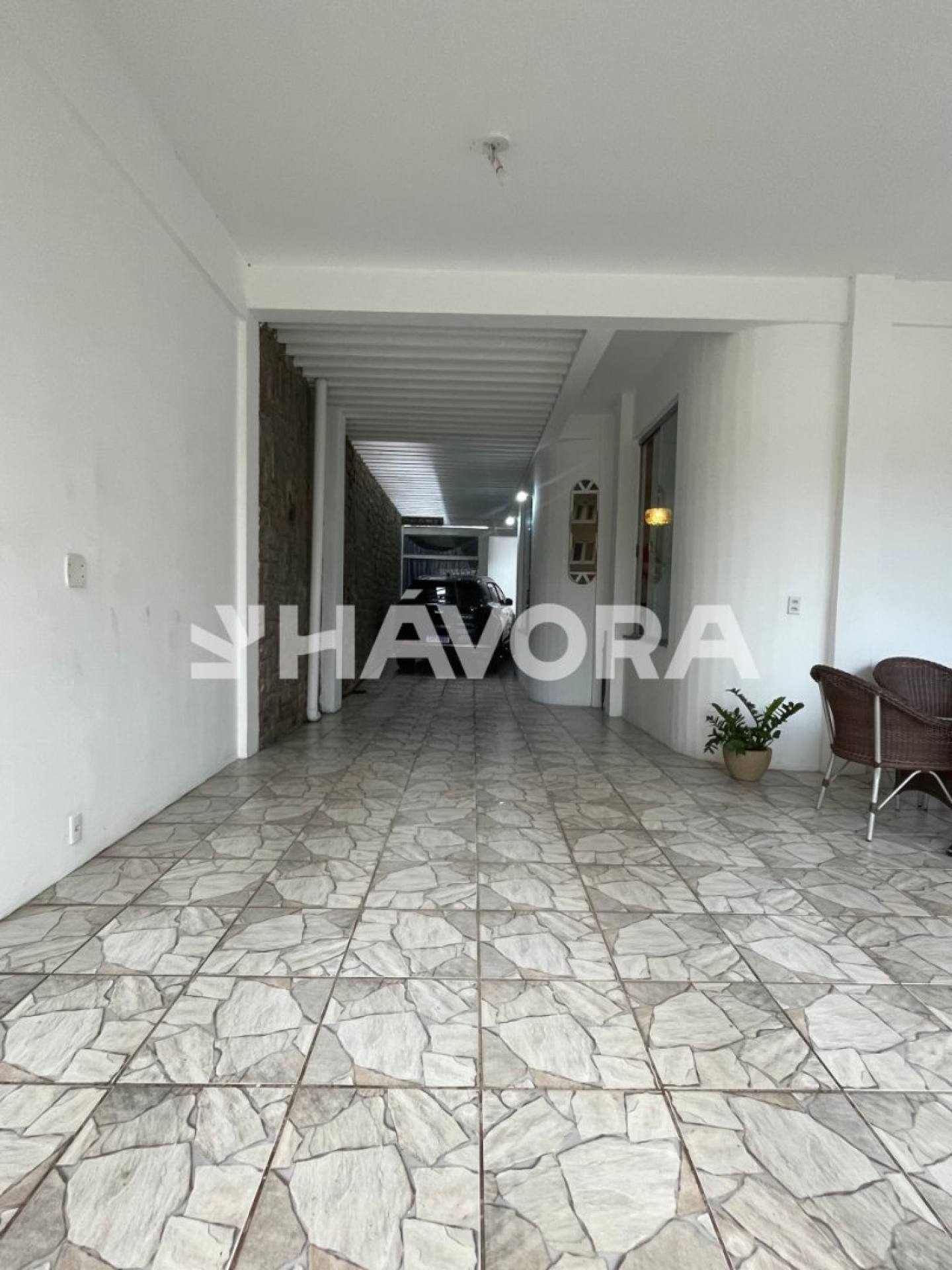 Casa Duplex Residencial com Perfil Comercial — foto 2 de 22